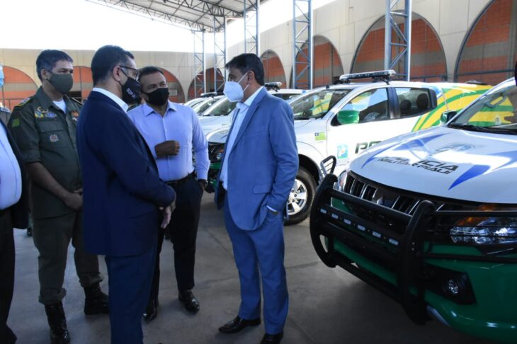 Governo do Estado entrega novas viaturas para Policia Civil e Militar
