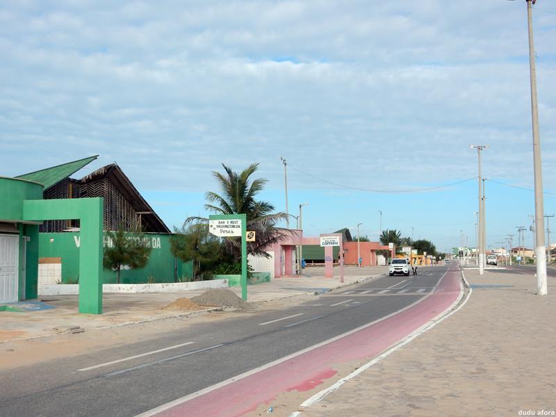 Prefeito de Luiz Correia promete desobedecer decreto e reabrir bares e restaurantes nas praias