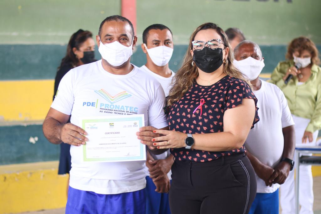 Sejus e Seduc promovem cursos profissionalizantes em unidades penitenciárias no Piauí