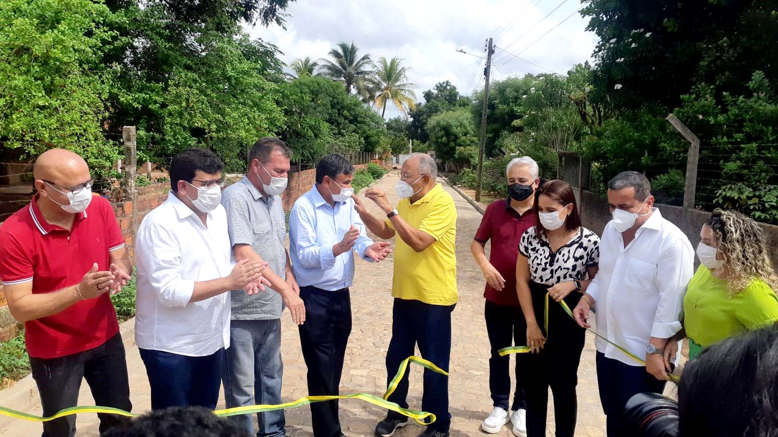 Governador e Prefeito firmam parceria de R$ 6 milhões para asfaltamento em Teresina