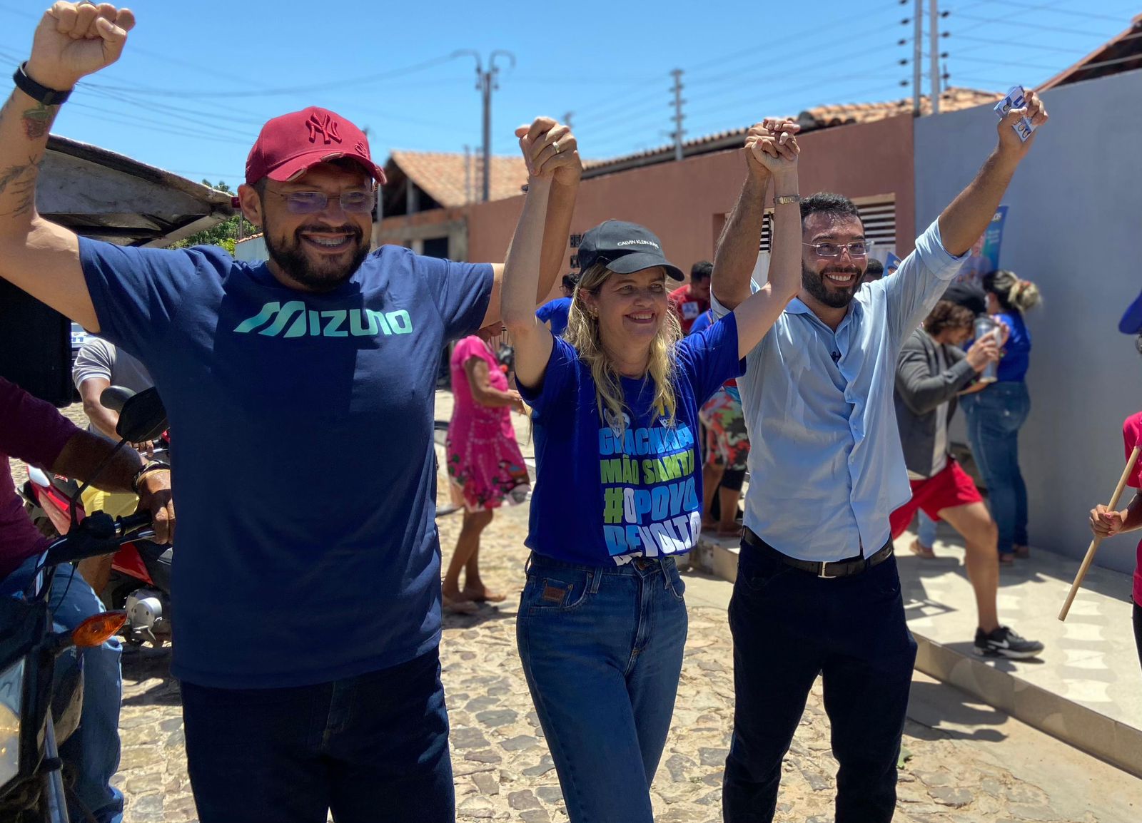 Novo Francisco e o time do amor realizam caminhada pelas ruas de Parnaíba no domingo